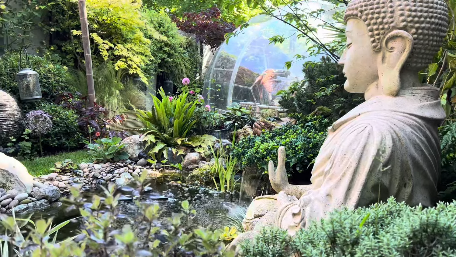 Renew Your Pond with Zero Electricity Bills! 25W Solar Water Pump Filter Creates a Poetic Waterscape