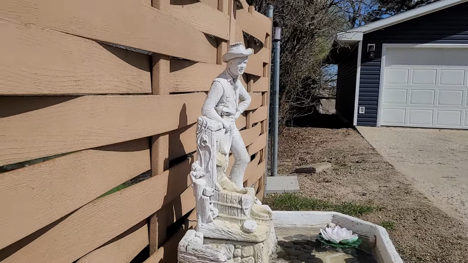 Yardwork Vlog - Restoring An Old Water Fountain  Using Poposoap Solar Water Pump